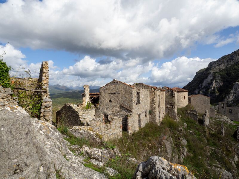 File:Foto Borgo su Gola del Diavolo.jpeg